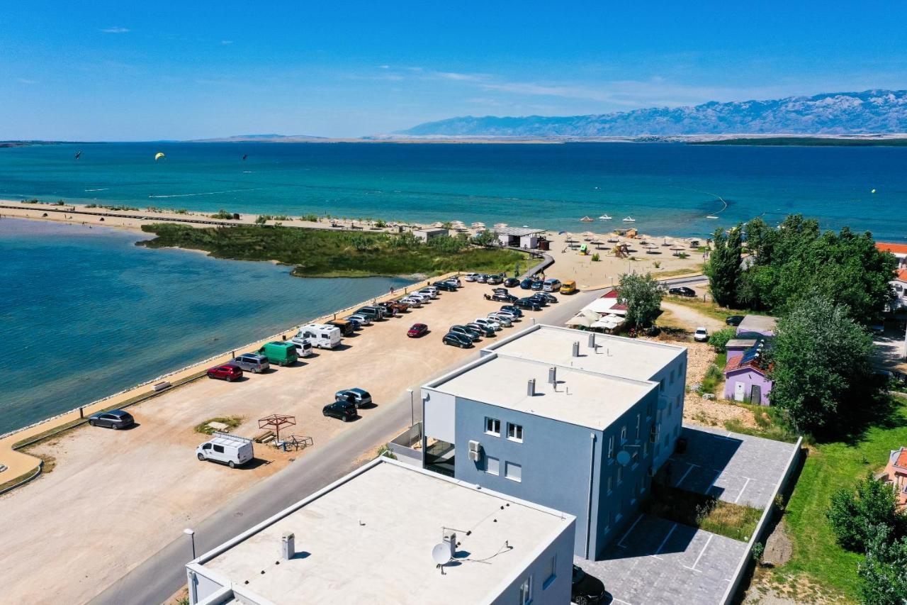 Beach Paradise 5 Stars Apartments Нин Екстериор снимка